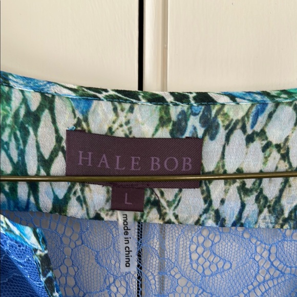 Elegant Blue and Green Patterned Dress - Picture 2 of 7